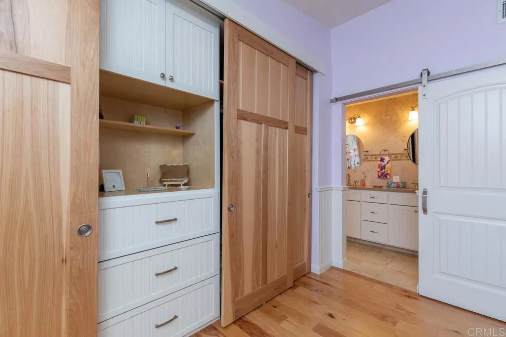 https://cdn.realtyfeed.com/cdn/127/306415632/360189f4df22f8148cec4f487d2926a7.webp