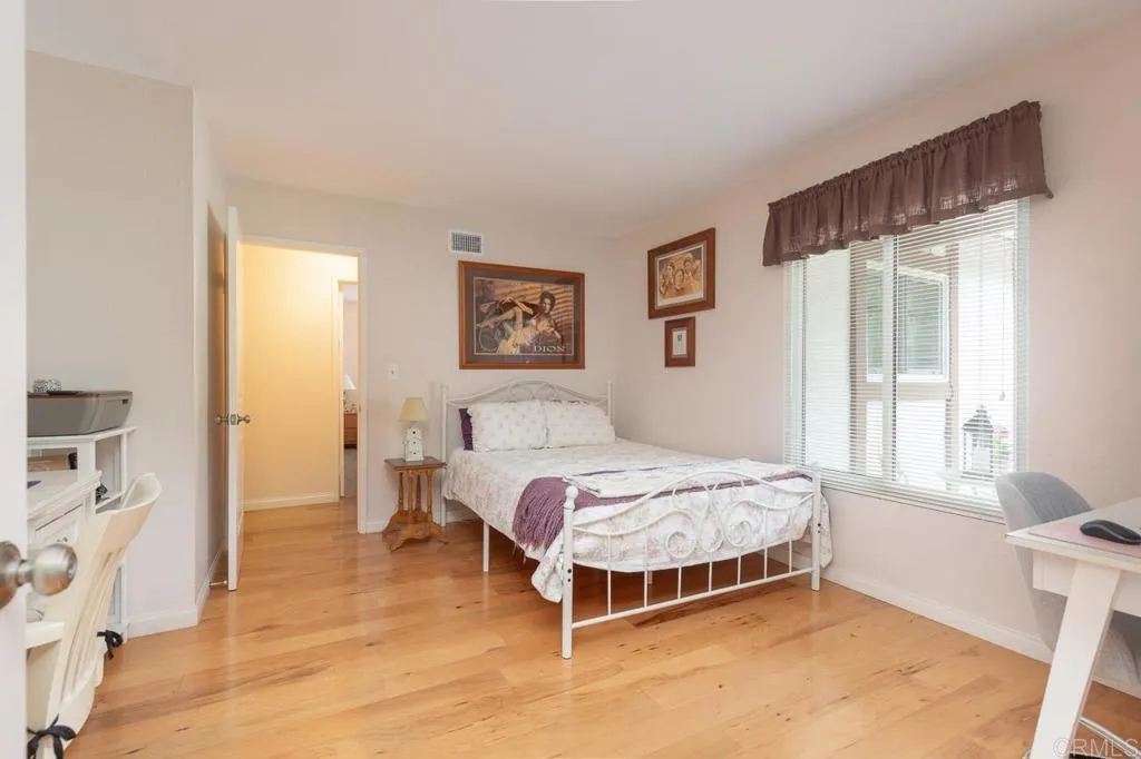 https://cdn.realtyfeed.com/cdn/127/306415632/3a2131918e598c52e75308ed7e8e80a6.webp
