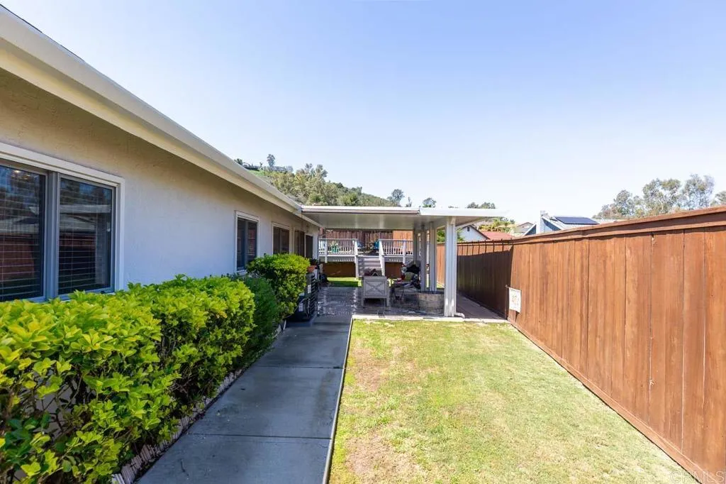 https://cdn.realtyfeed.com/cdn/127/306415632/429b0fd925a2f8384325220e72c25680.webp