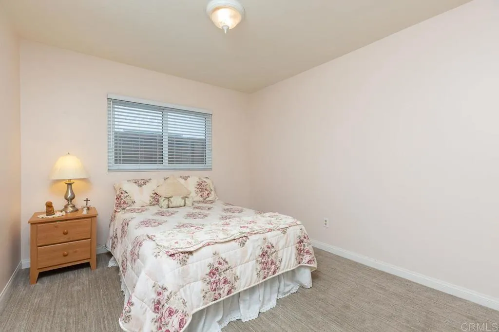 https://cdn.realtyfeed.com/cdn/127/306415632/8edfa1fe28c4e70b7fb04d287e9cf432.webp