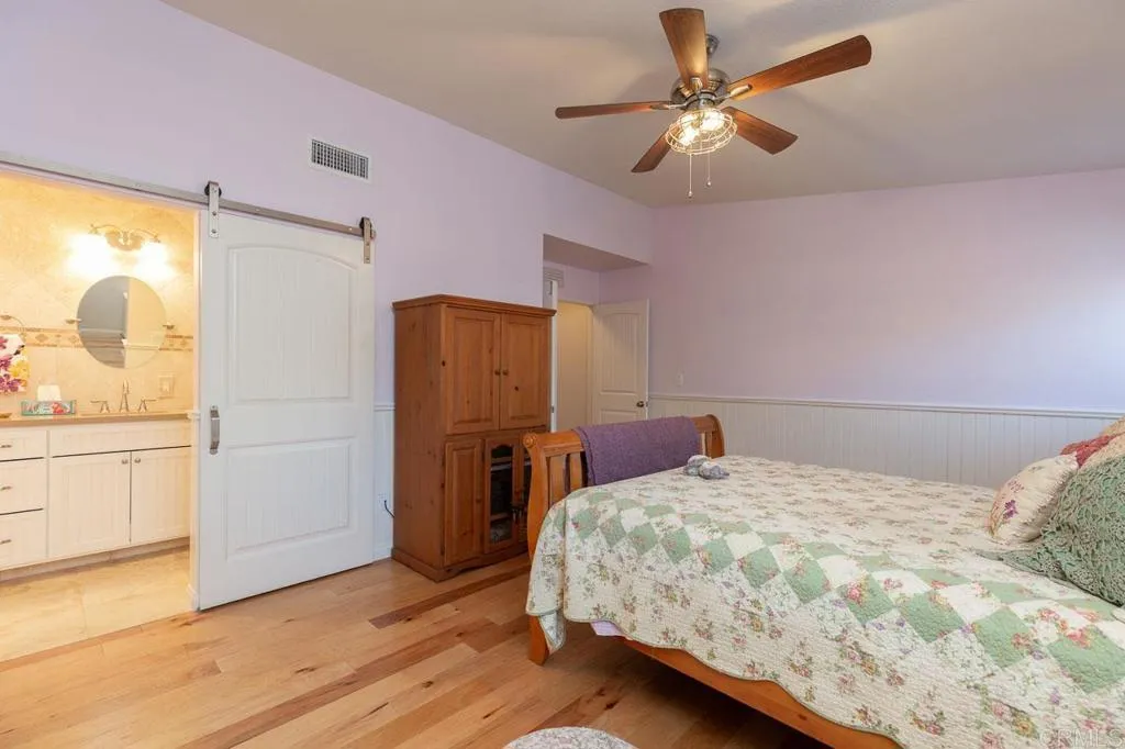 https://cdn.realtyfeed.com/cdn/127/306415632/9ecbed022149b4712ff7d52ba454f615.webp