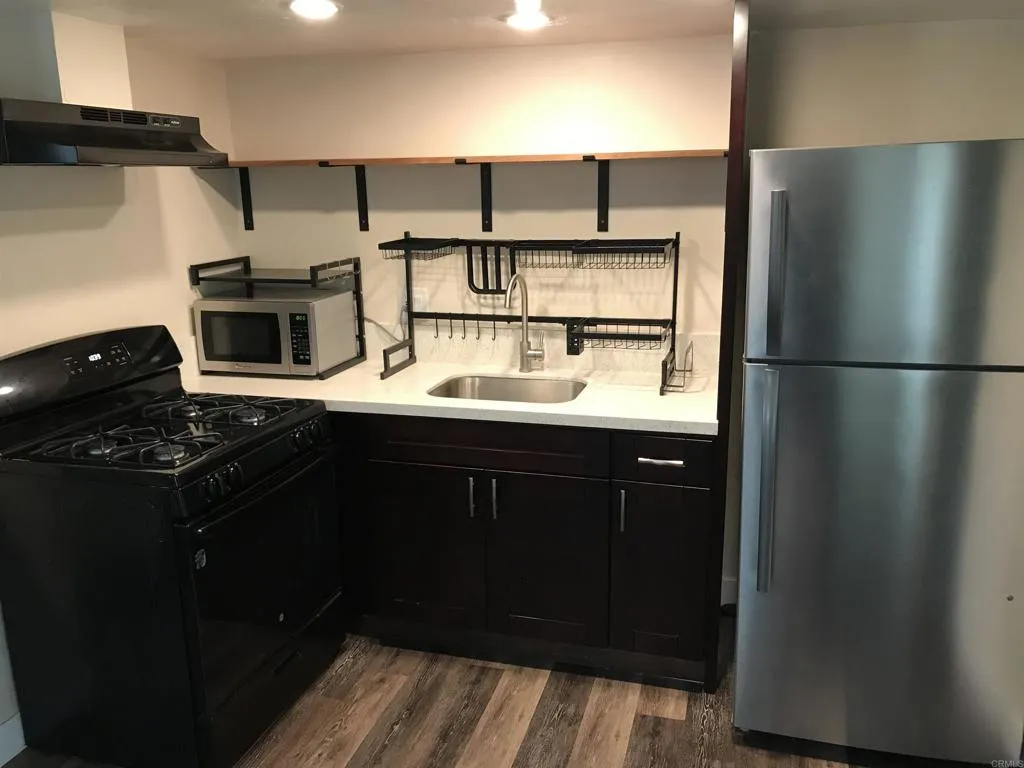 https://cdn.realtyfeed.com/cdn/127/306415669/ff3e34232ba80a870c81607a08852638.webp