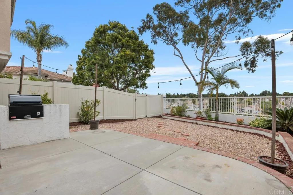 https://cdn.realtyfeed.com/cdn/127/306415729/319d8c93815c4e4c58078c6f7ec5fa80.webp