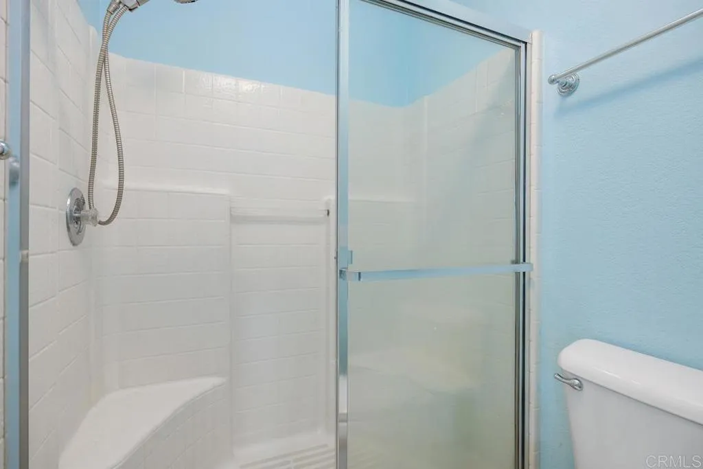 https://cdn.realtyfeed.com/cdn/127/306415729/66dd512f7f07e90f2d42dbd6d30d57e8.webp