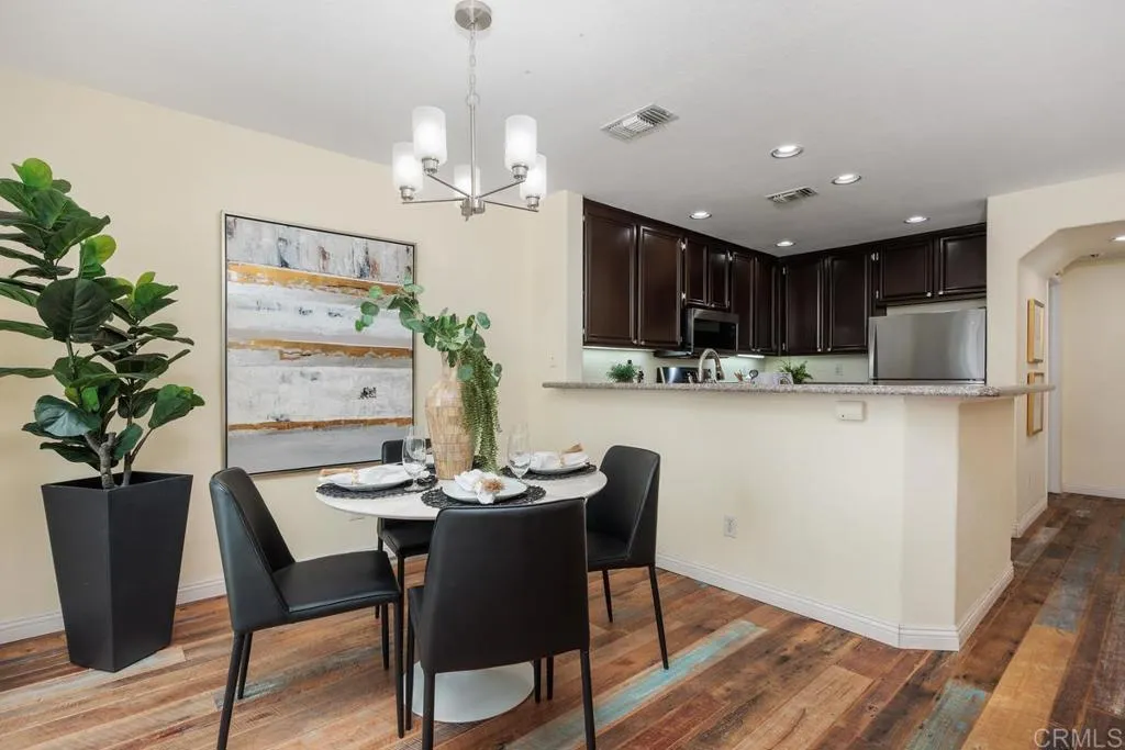 https://cdn.realtyfeed.com/cdn/127/306415729/aa3f10a036b056eb8183d31e8bd5482f.webp
