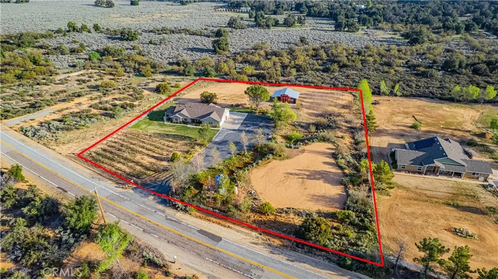 https://cdn.realtyfeed.com/cdn/127/306415863/164f9d875f0652983a7b4e840accf41f.webp