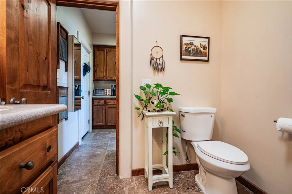 https://cdn.realtyfeed.com/cdn/127/306415863/311f5d7f0ad9a5bab7e5e7335ebea183.webp