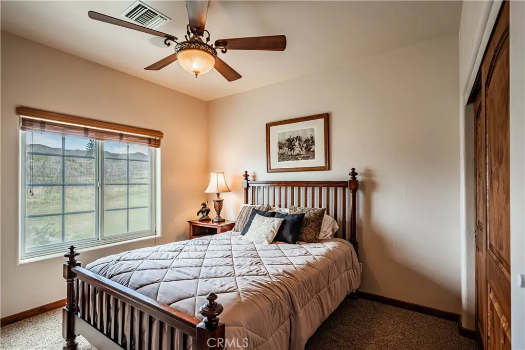 https://cdn.realtyfeed.com/cdn/127/306415863/4426383fd012cc35244e0c939192971d.webp
