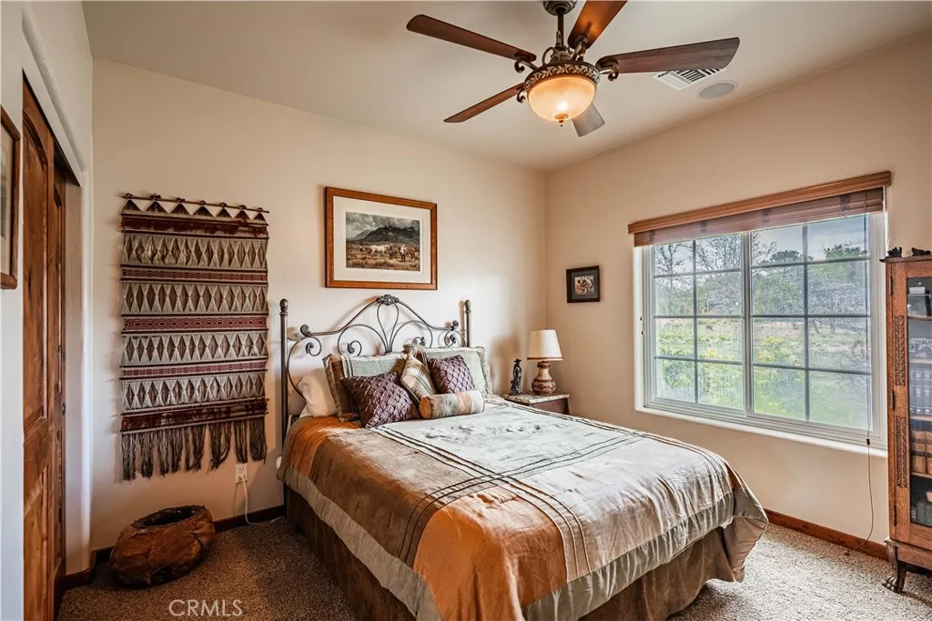 https://cdn.realtyfeed.com/cdn/127/306415863/5cd15c175cf557a6ad81e6b3b785d82a.webp