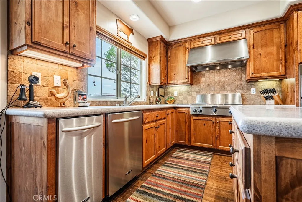 https://cdn.realtyfeed.com/cdn/127/306415863/6fa662ce422172046fa912763821933c.webp