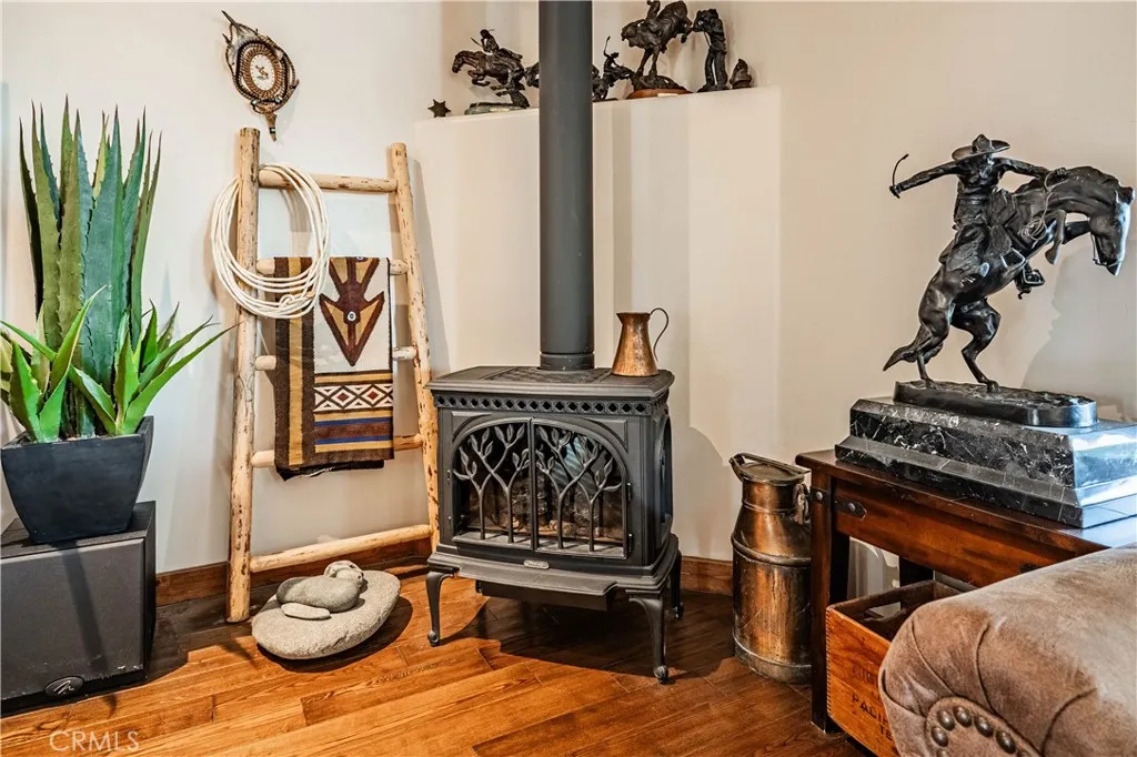 https://cdn.realtyfeed.com/cdn/127/306415863/74e9cdc00fe0e70a34c4b5eea5fc0010.webp