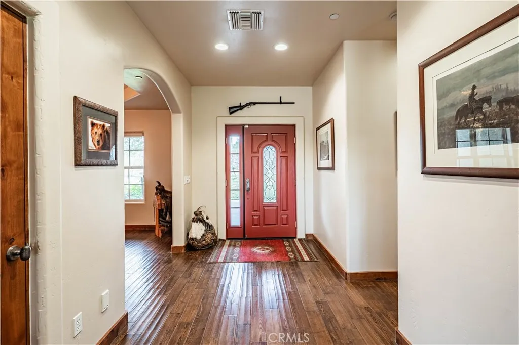 https://cdn.realtyfeed.com/cdn/127/306415863/847730a6134debb69398406fc34e8e9a.webp