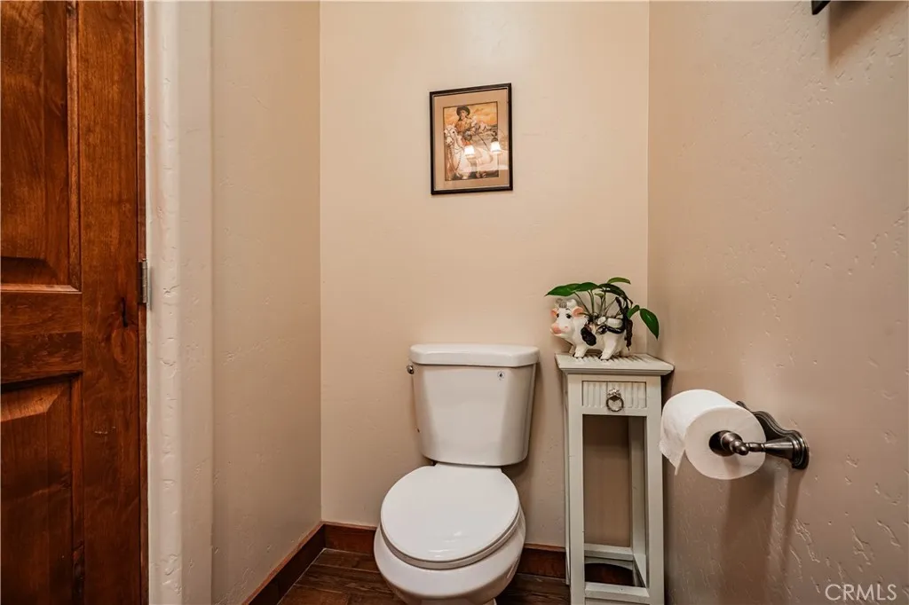 https://cdn.realtyfeed.com/cdn/127/306415863/8b73156d1712af28eb83a24d98ef2c2b.webp