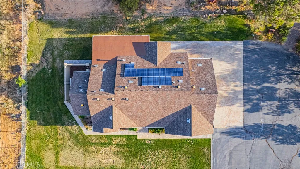 https://cdn.realtyfeed.com/cdn/127/306415863/a21ffb5dfcfef03c5f4e11998bfbdc20.webp