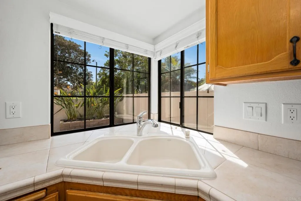 Photo #5: NDP2503692 Listing 