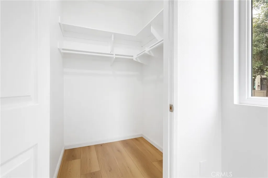 https://cdn.realtyfeed.com/cdn/127/306416106/8dc4c0d93f973d63c32d1d9dbe59c263.webp