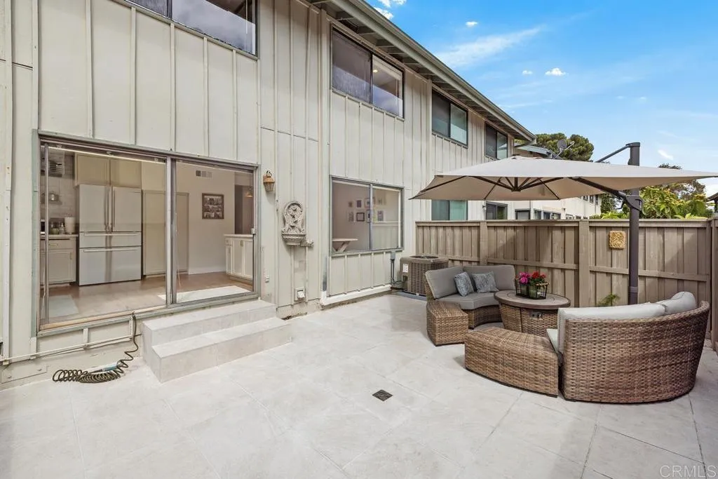 https://cdn.realtyfeed.com/cdn/127/306416163/0101610ffd55a60a2929613ea82ecdfb.webp
