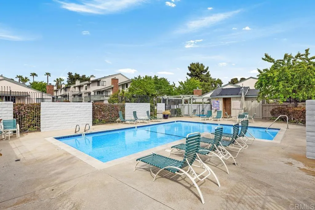 https://cdn.realtyfeed.com/cdn/127/306416163/0bfaeeaeed636c16db91a19be801b162.webp
