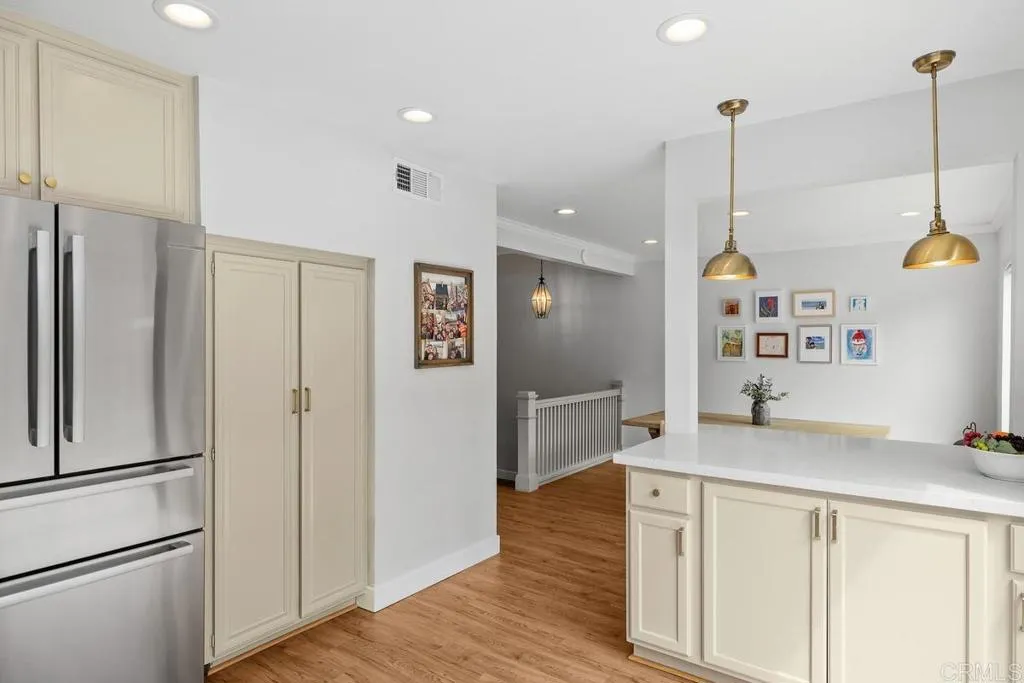https://cdn.realtyfeed.com/cdn/127/306416163/51b5d9f76a059612a2a595d34e9aa86e.webp