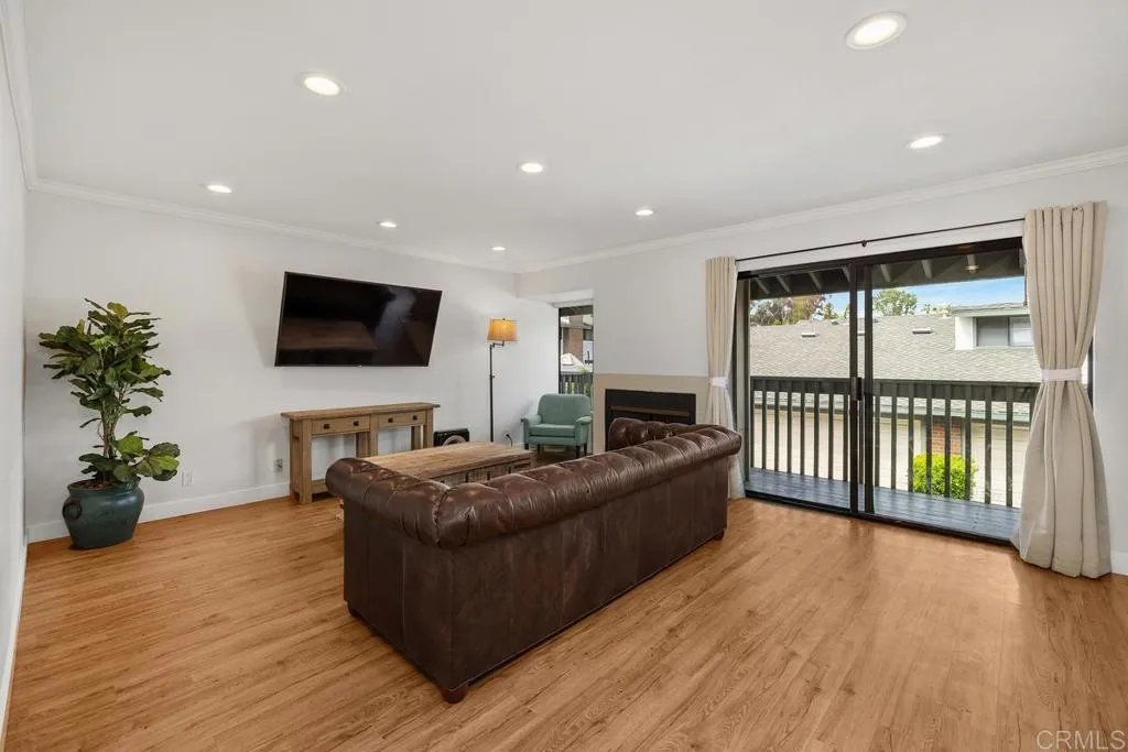 https://cdn.realtyfeed.com/cdn/127/306416163/5d8ec3b5b9497d897053e65147ba4be6.webp