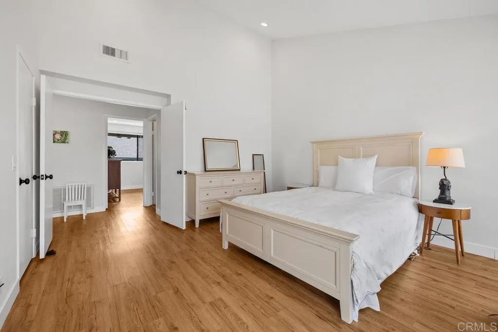 https://cdn.realtyfeed.com/cdn/127/306416163/661b6e64718a90b5e7964b6d6ed50caa.webp