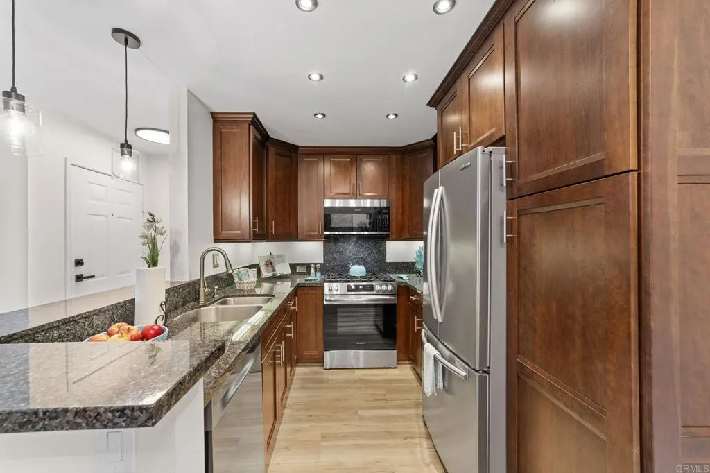 https://cdn.realtyfeed.com/cdn/127/306416297/411406643852425c91b9f38900b0f6fb.webp