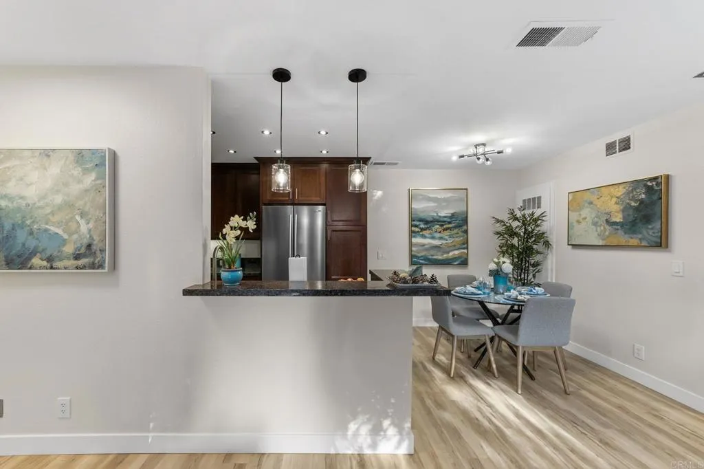 https://cdn.realtyfeed.com/cdn/127/306416297/a9985188b9406e0d63c6057416ec32c9.webp