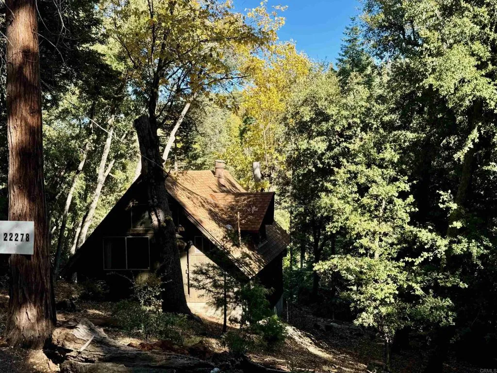 https://cdn.realtyfeed.com/cdn/127/306416507/0095d69be88192eba14b3b3061b80ab1.webp