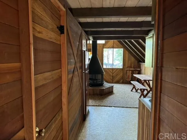 https://cdn.realtyfeed.com/cdn/127/306416507/466d9fa612b565e36ece35816f34c678.webp