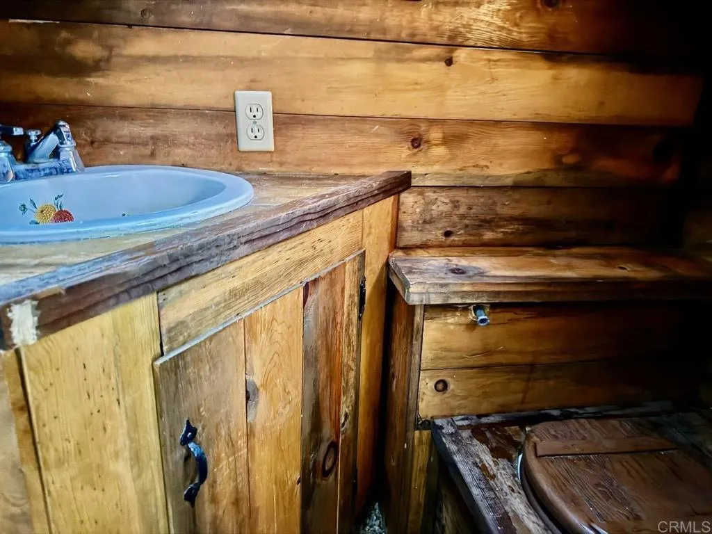 https://cdn.realtyfeed.com/cdn/127/306416507/7bd031512680a7967d93fb00a189da72.webp