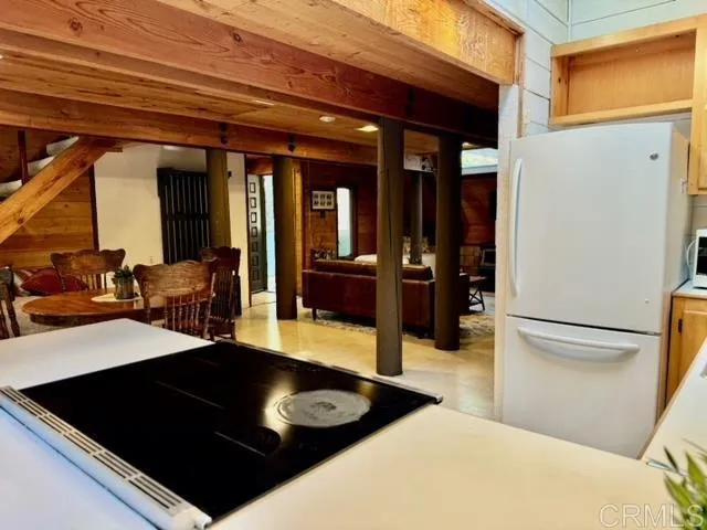 https://cdn.realtyfeed.com/cdn/127/306416508/06fae34db75a361aca35b9a466c0ff0c.webp