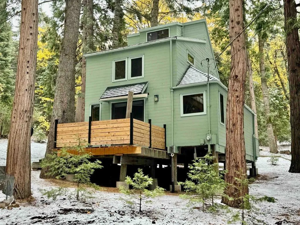 https://cdn.realtyfeed.com/cdn/127/306416508/12008e613176e0b2b59c557a755fdf93.webp
