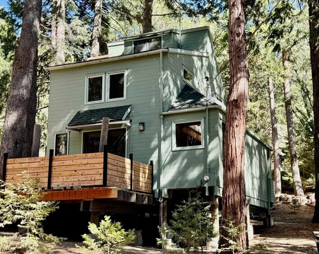 https://cdn.realtyfeed.com/cdn/127/306416508/8f8dfb083939fbe237316dc3f935c04e.webp