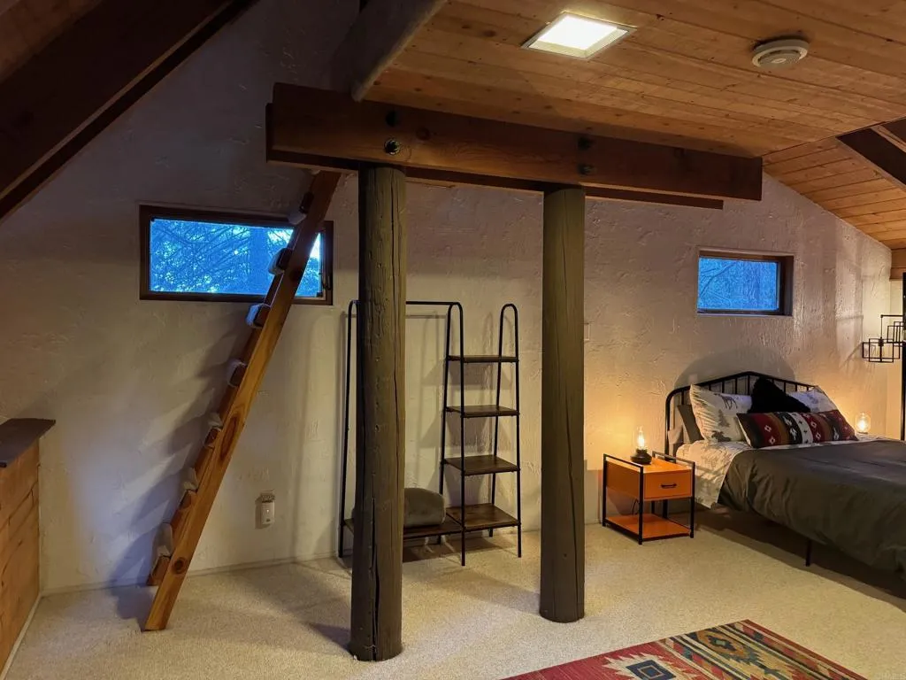 https://cdn.realtyfeed.com/cdn/127/306416508/94ce996b7d1208d84b6e2730a177b421.webp