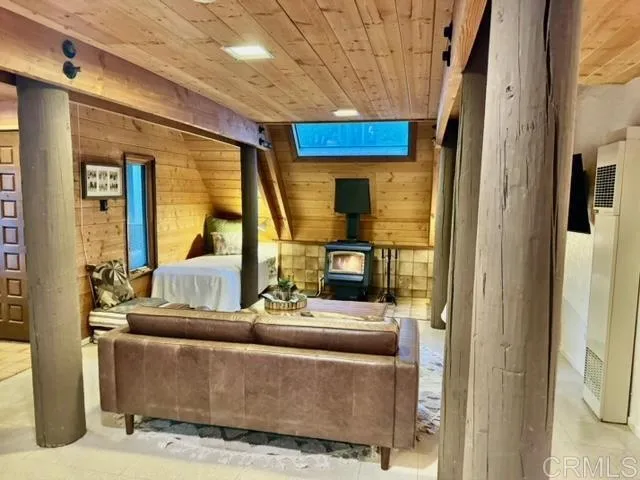 https://cdn.realtyfeed.com/cdn/127/306416508/b7dbec3d251d5a1f0899a24faa4a04aa.webp