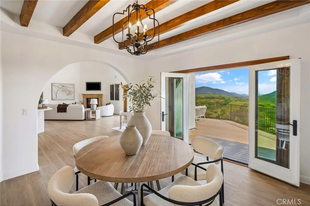 https://cdn.realtyfeed.com/cdn/127/306417037/5fa57bbd7dff9d7b301b1b6e38b396a6.webp