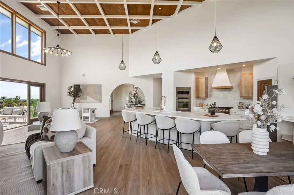 https://cdn.realtyfeed.com/cdn/127/306417037/9088108cbbaed93b9733495d81a26895.webp