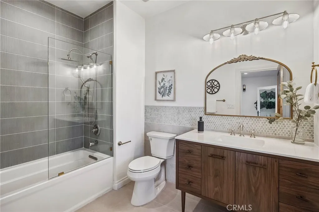 https://cdn.realtyfeed.com/cdn/127/306417037/96447612d2b29ac9b8355a2638acbc8b.webp