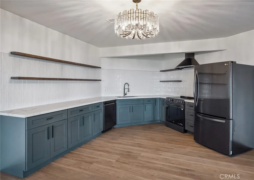 https://cdn.realtyfeed.com/cdn/127/306417037/f3fbe11e678e33000516ece25dc786d0.webp