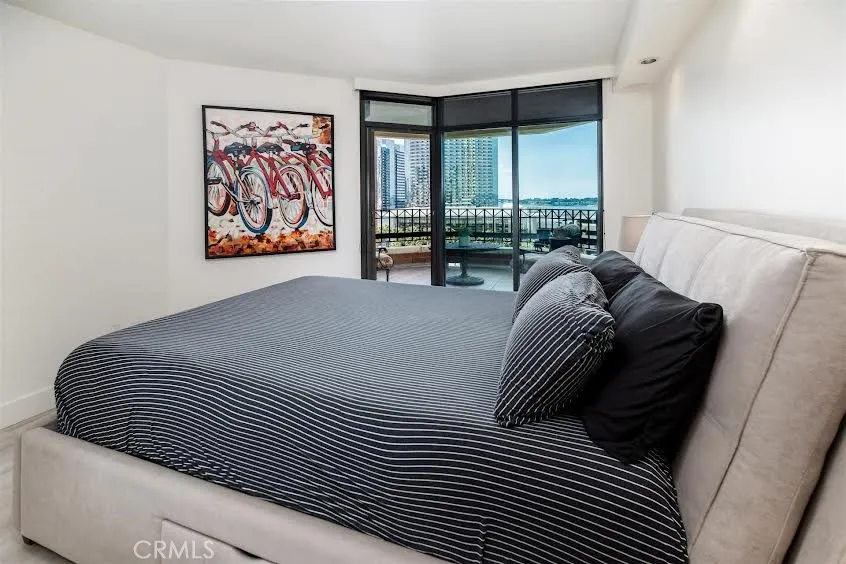Photo #11: OC25085038 Listing: Photo #11