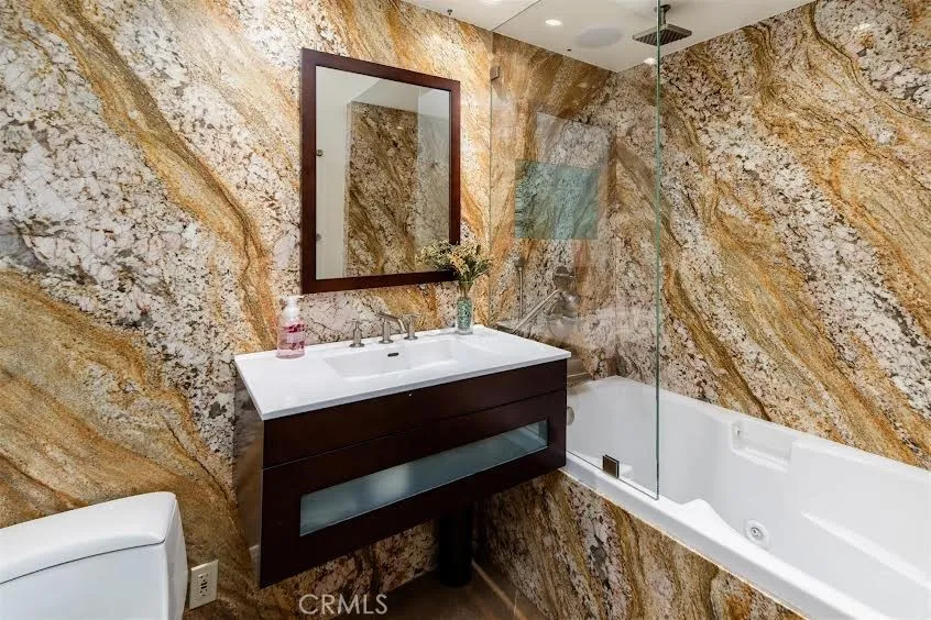 Photo #15: OC25085038 Listing: Photo #15