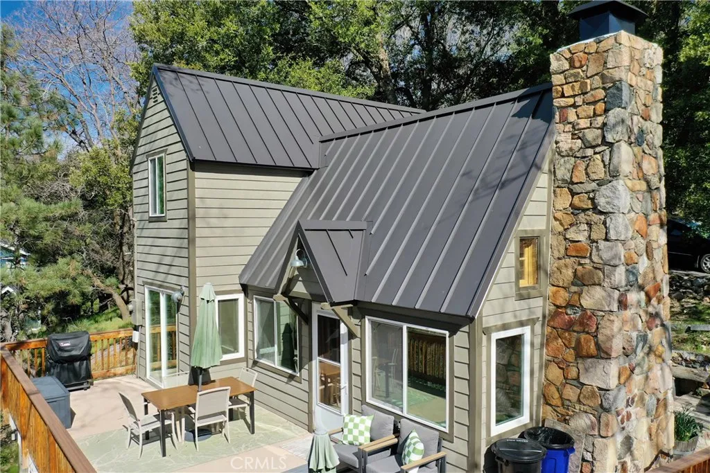 177 Craghill Drive, Cedar Glen, Ca 92321