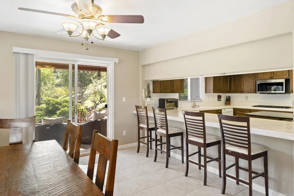 https://cdn.realtyfeed.com/cdn/127/306417326/5bc9a0c826505eab9b12a980ac89fca8.webp
