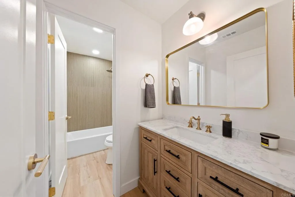 https://cdn.realtyfeed.com/cdn/127/306417508/ea1b93a84702621322e7690e41609846.webp