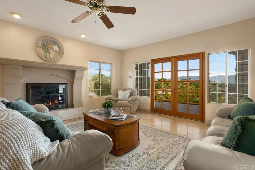 https://cdn.realtyfeed.com/cdn/127/306417556/b9492e713da7da30adf0899b9788d004.webp