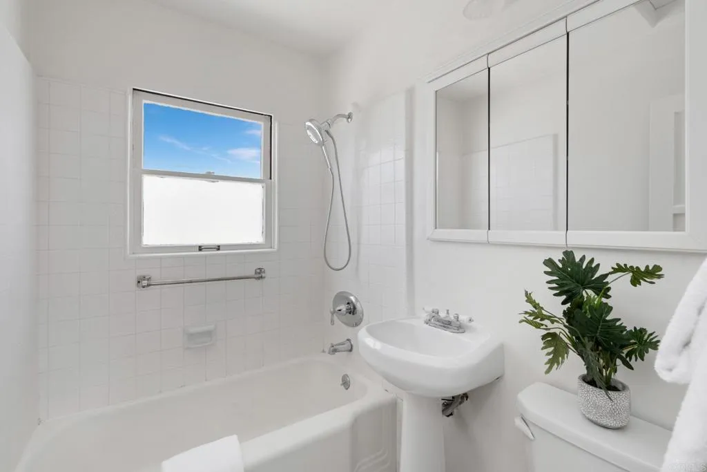 Photo #14: PTP2502755 Listing: Photo #14