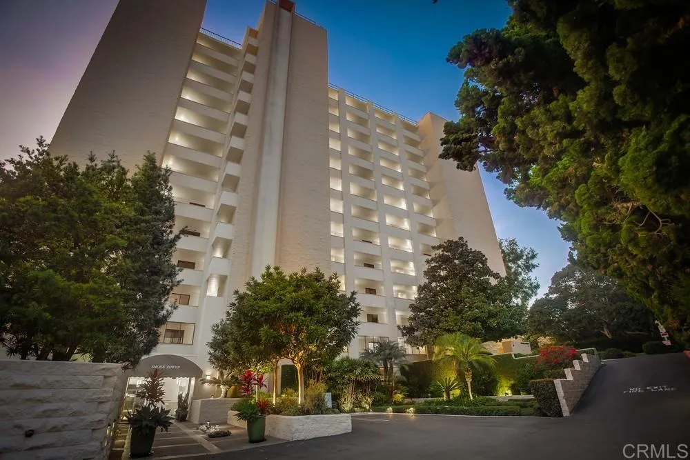 https://cdn.realtyfeed.com/cdn/127/306417896/3aecf01648313e9ea04835c69a306fe8.webp