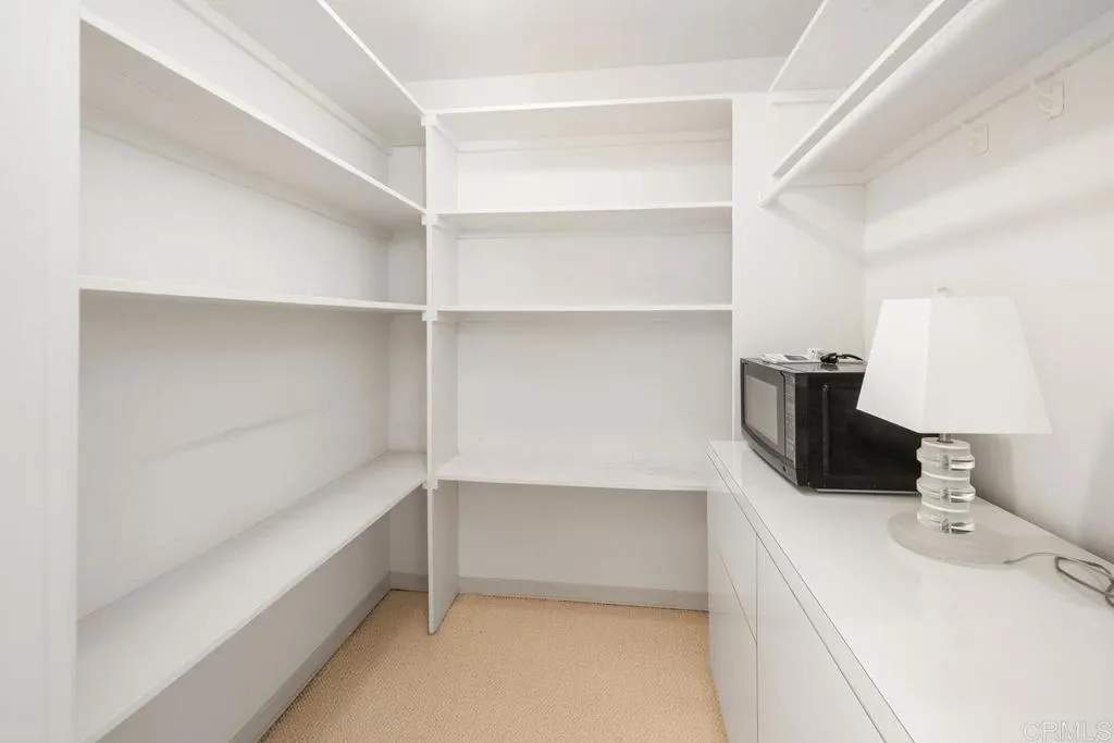 https://cdn.realtyfeed.com/cdn/127/306417896/8d4d410d6a39e474a2635ea90dc4c9e9.webp