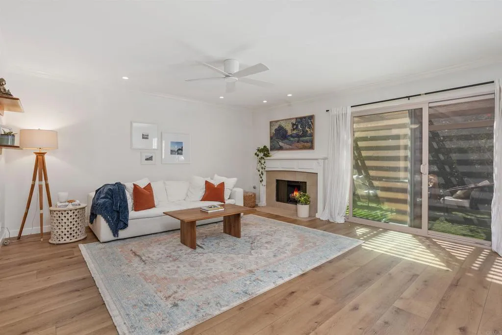 https://cdn.realtyfeed.com/cdn/127/306417917/176330c441693ffac0a67c200f13a92e.webp