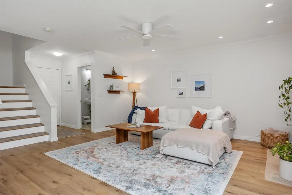 https://cdn.realtyfeed.com/cdn/127/306417917/4378cb38d7606b38f7f3a319bf678af8.webp